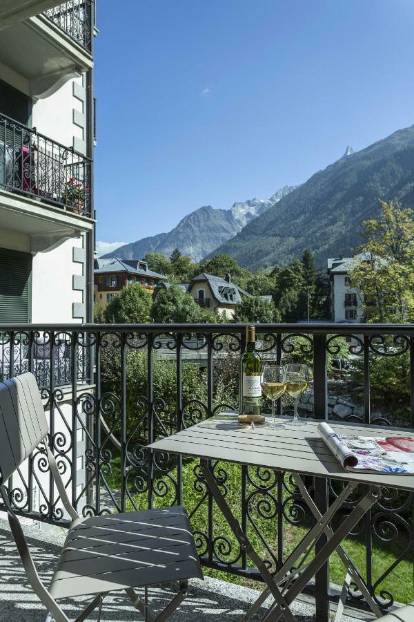Apartment Ensa - Alpes Travel - Central Chamonix - Sleeps 4 Dış mekan fotoğraf